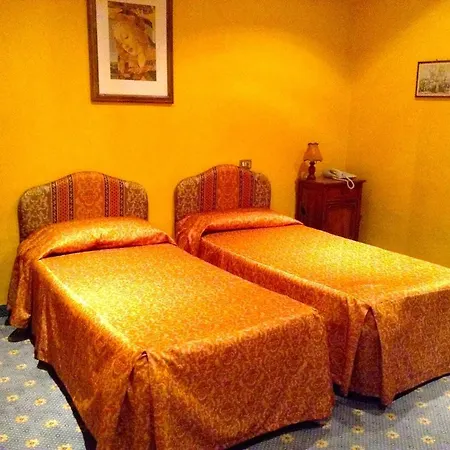 Hotel Ristorante Da Carlino 3*